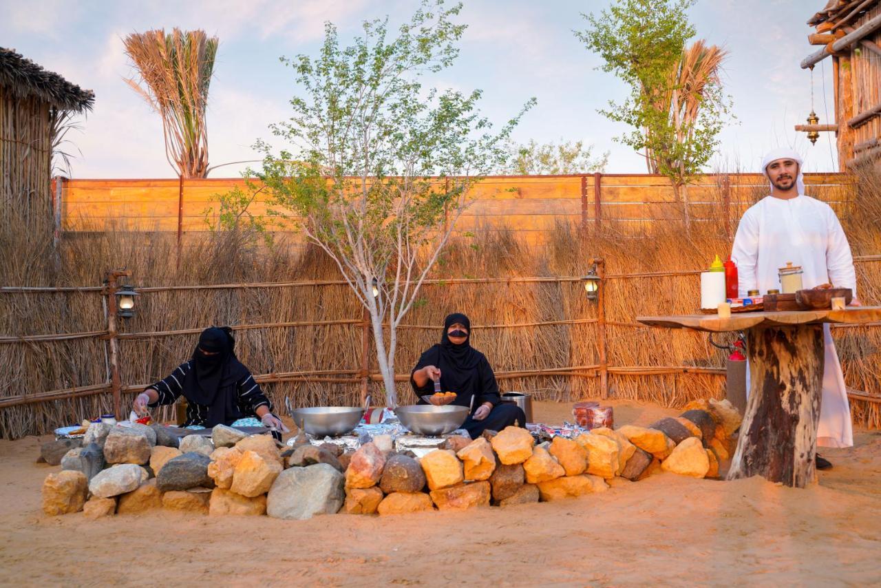 ホテル Al Khayma Camp "Elite Glamping & Dining In Experience" Hunaywah エクステリア 写真