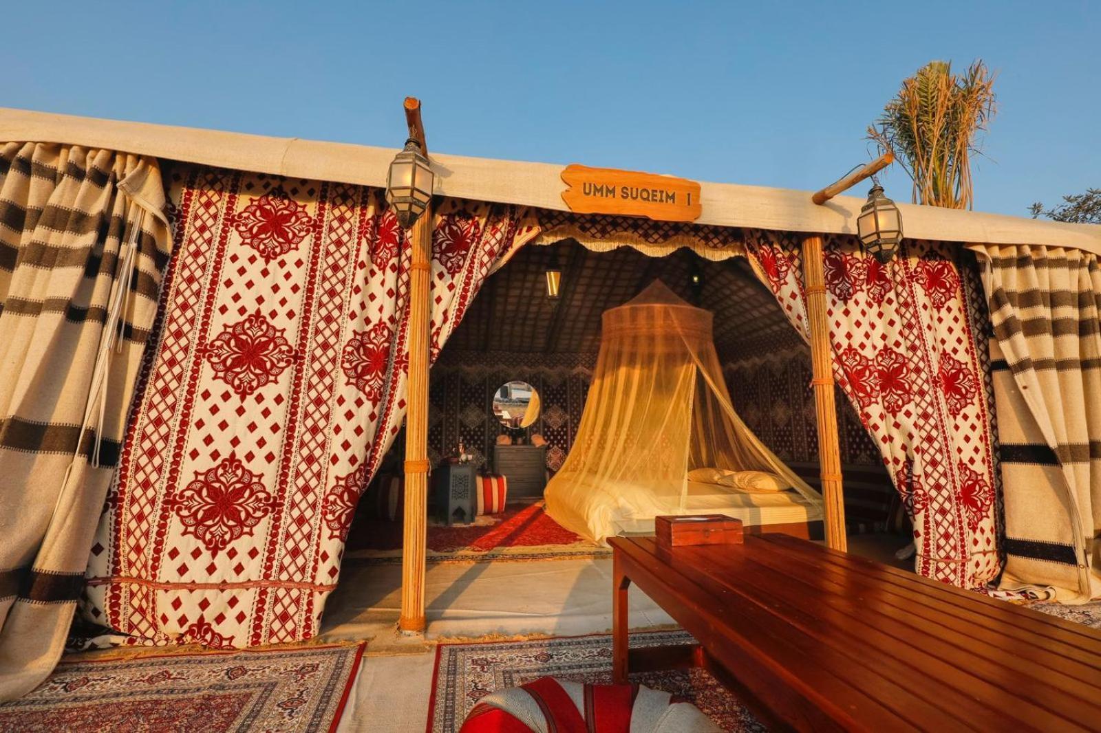 ホテル Al Khayma Camp "Elite Glamping & Dining In Experience" Hunaywah エクステリア 写真